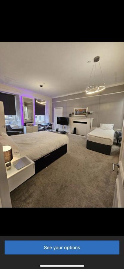 Luxury Family Room With Private Bathroom In The Heart Of EDI Exterior foto